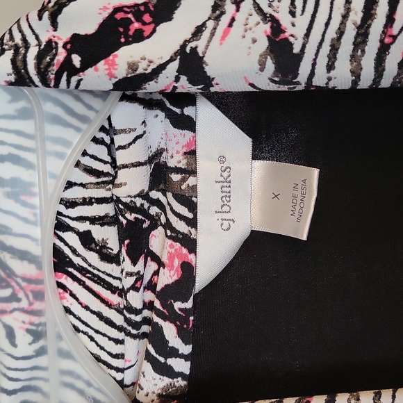 Cover up - Picture 2 of 3